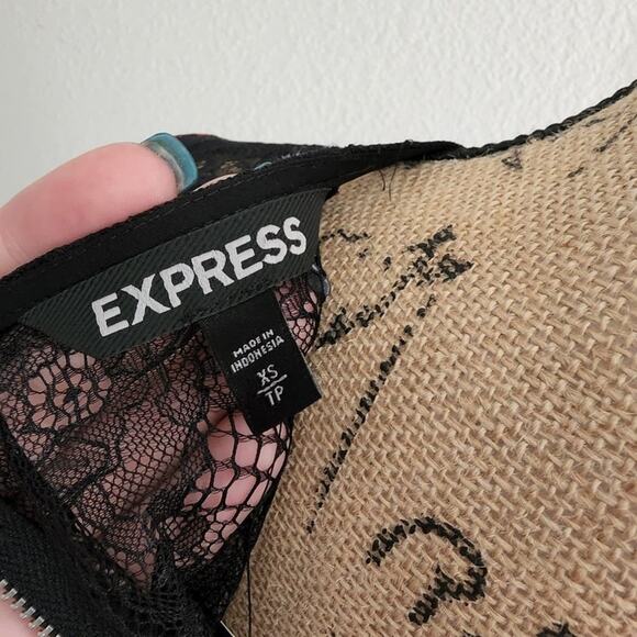 Express multi‎ pattern RED AND BLACK lace yoke trim Sheath dress size XS NEw! - Picture 8 of 11